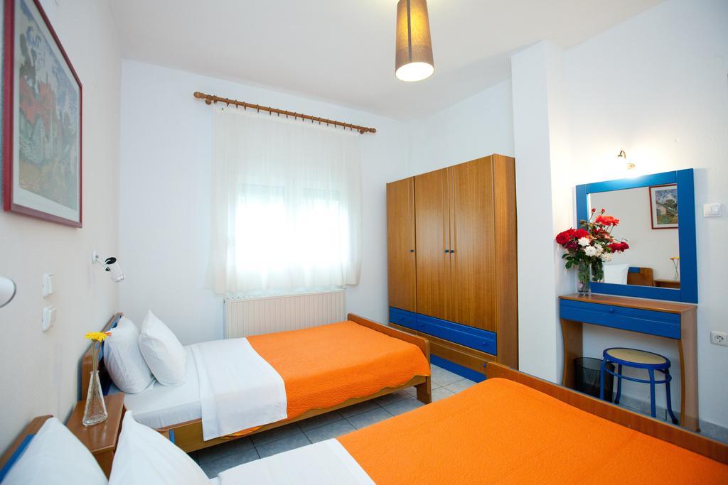 Yiouli Hotel Kókkinon Nerón Zimmer foto